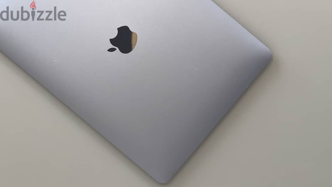 MacBook Pro 13-inch (2019) ماك بوك برو 13 اينش (2019) 3