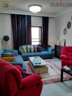 شقة مميزة للبيع في ام السماق قرب مكة مول طابق اول 90م بسعر مغري
