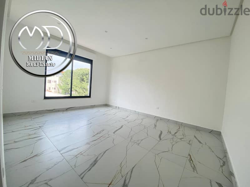 شقة دوبلكس جديدة فارغة للايجار خلدا طابق اخير مع روف مساحة 250م 1