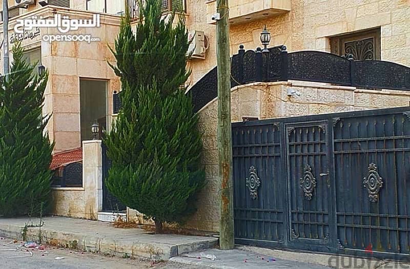 اربد ايدون حي الراهبات خلف قصر حسن النداف حي الفلل 9