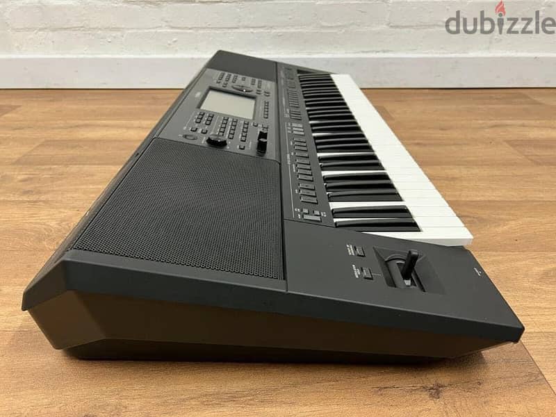 Yamaha PSR-SX900 Digital Workstation 61-Key Organ Initial Touch Digita 0