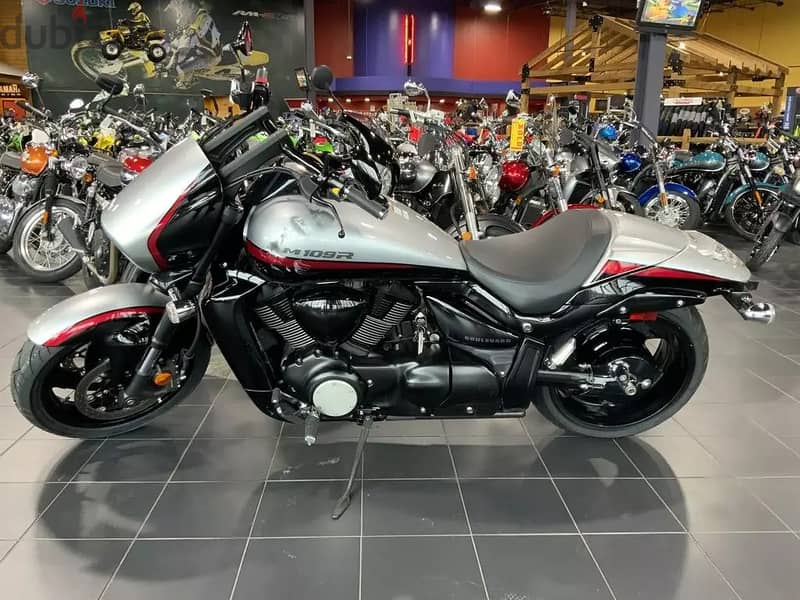 2018 Suzuki Boulevard M109R B. O. S. S       Whatsapp +971521974732 0