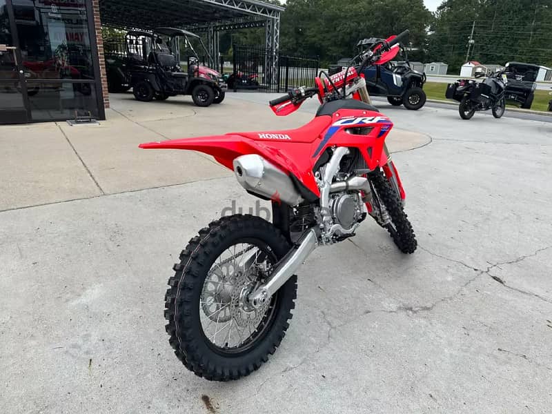 2023 Honda CRF 450 available (+971561943867) 6