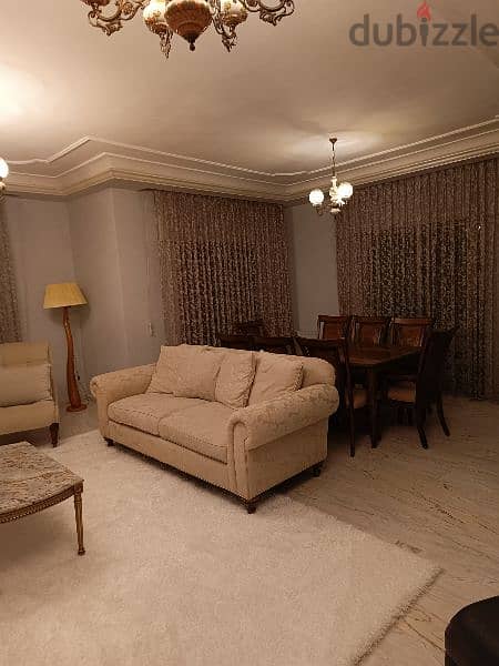 A luxurious 200 sqm furnished apartment for annual or monthly rent. 2