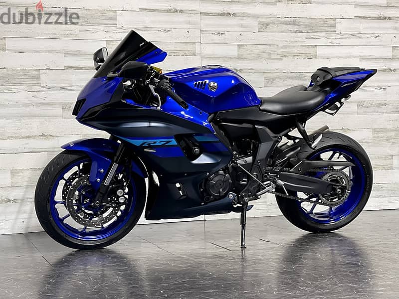 2024 Yamaha R7 available 1