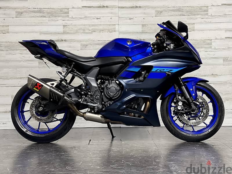 2024 Yamaha R7 available 2