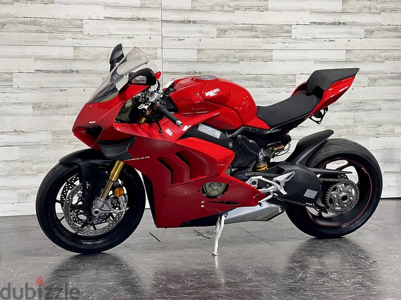 2021 Ducati Panigale V4 S 1