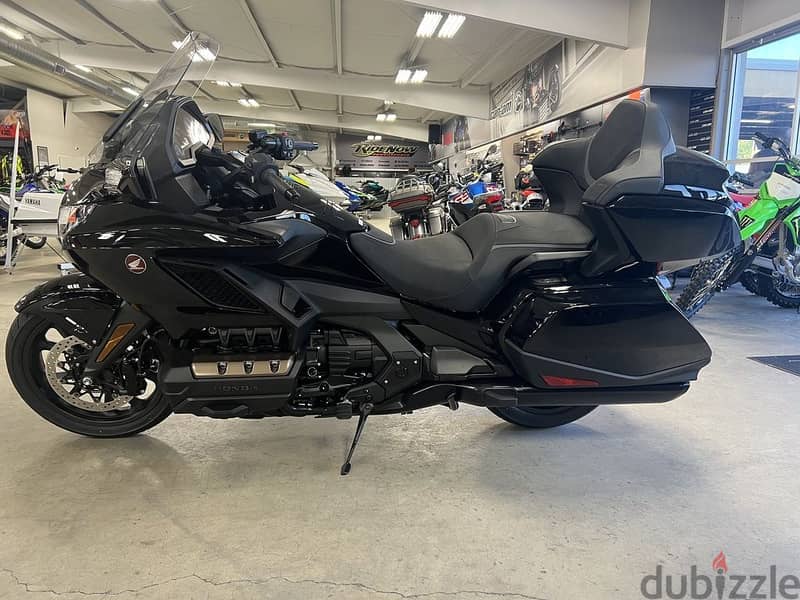 2023 Honda Goldwing available 3