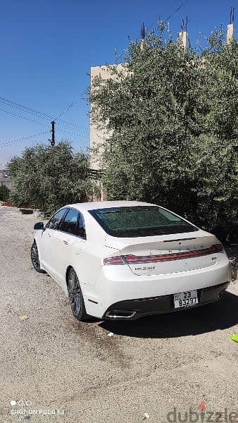 Lincoln MKZ 2016 1