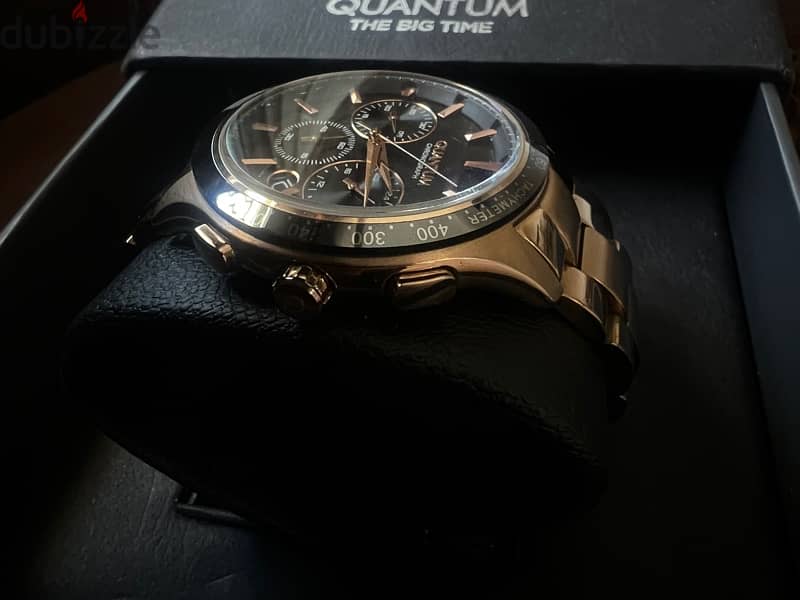 QUANTUM — Men Whatch 3