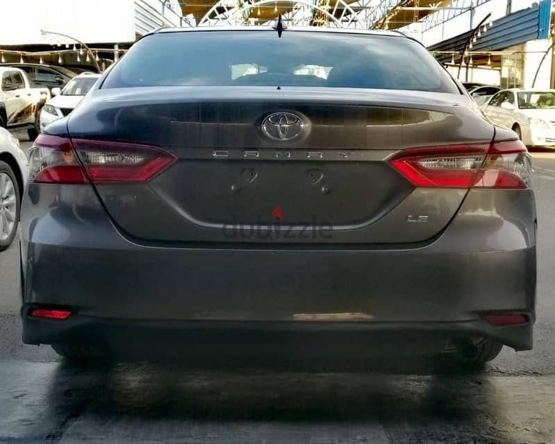 Toyota Camry 2022 LE 7