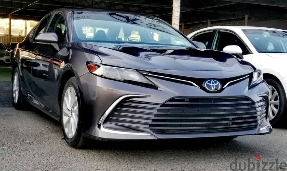 Toyota Camry 2022 LE 8