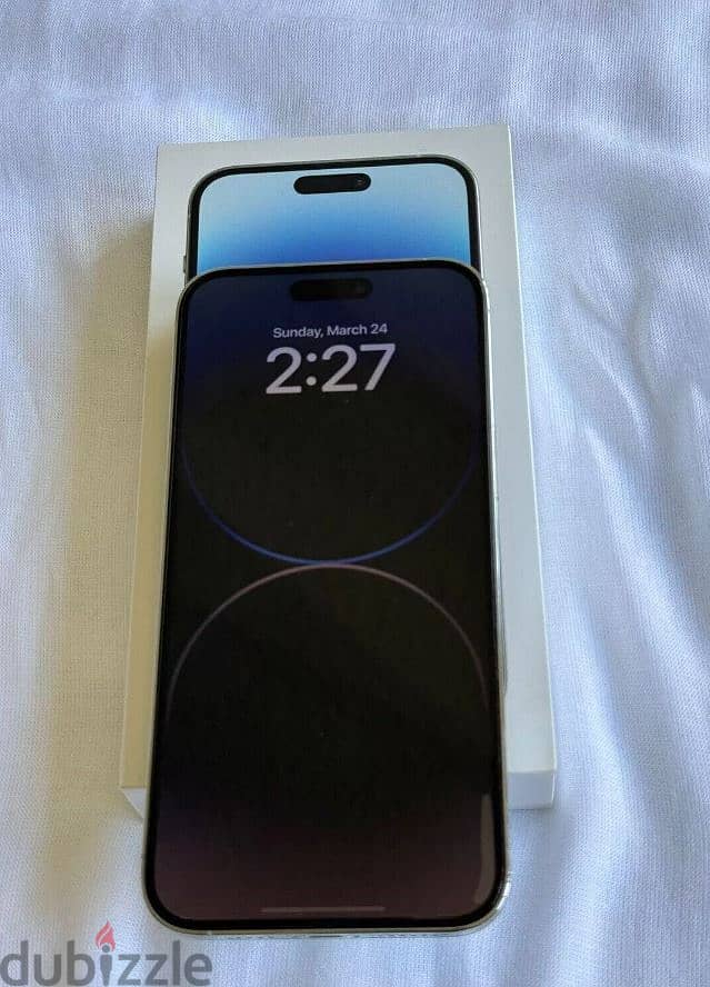 iPhone 15 Pro 128gb - UNLOCKED - Natural Titanium 1