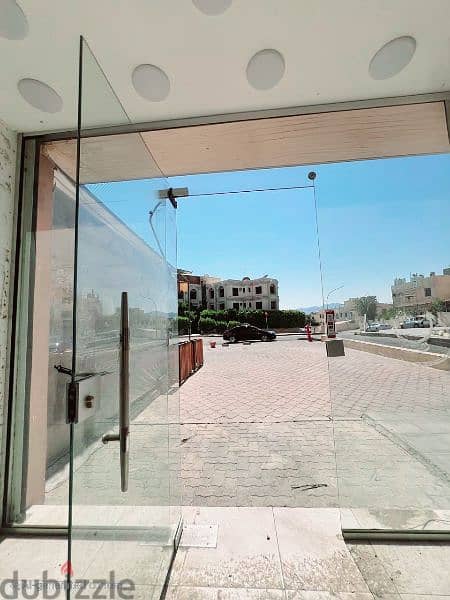 Prime location for rent in Shweikh Mall - Aqaba 7