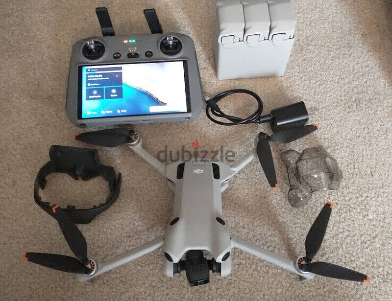 DJI Mini 4 Pro Drone Fly More Combo 1