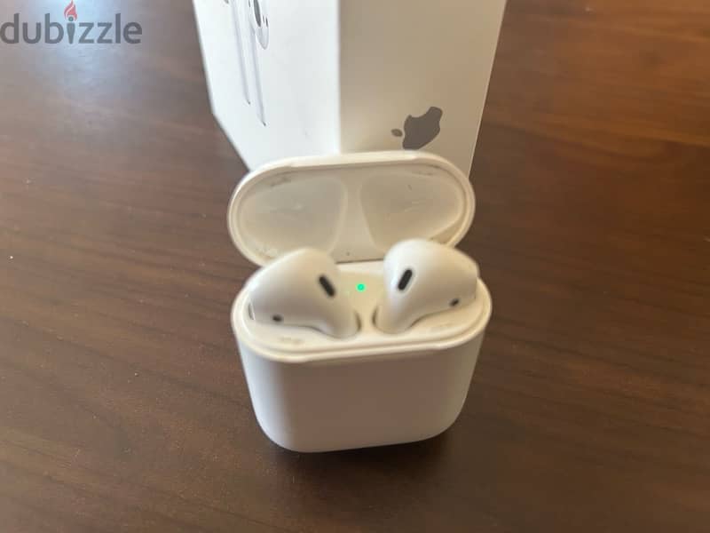 سماعات airpods 2 1