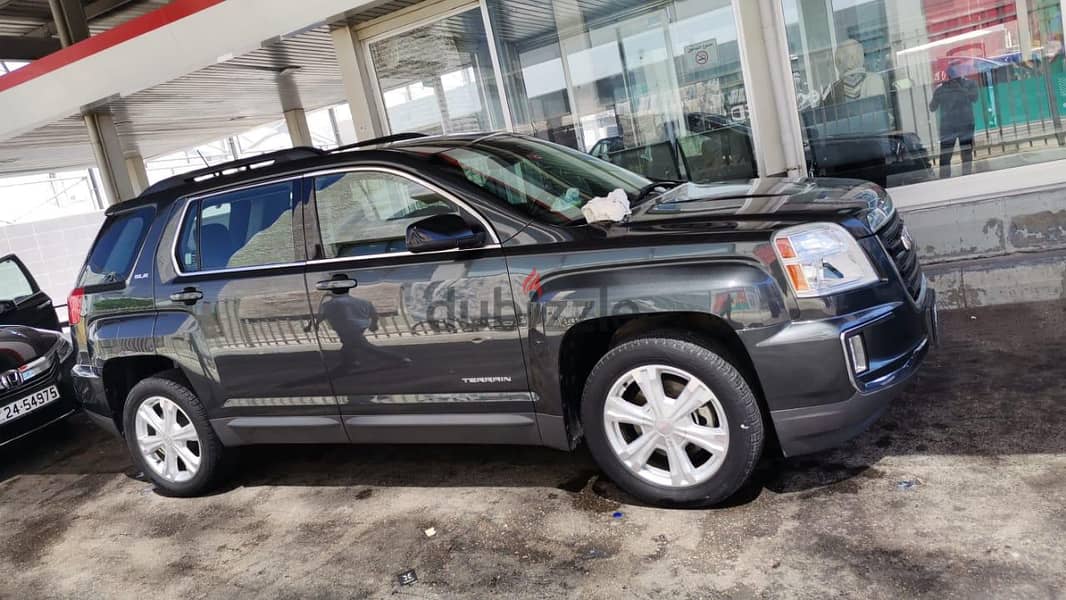 جي ام سي تيرين بحالة الوكالة - موديل 2017 - GMC Terrain 2