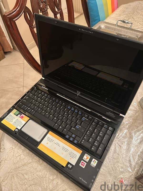 HP Pavilion DV8000 1