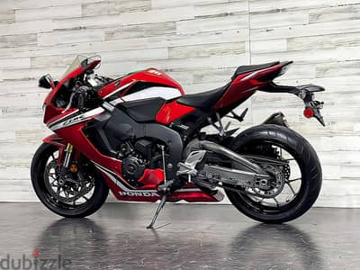 2021 Honda CBR 1000RR (+971561943867)