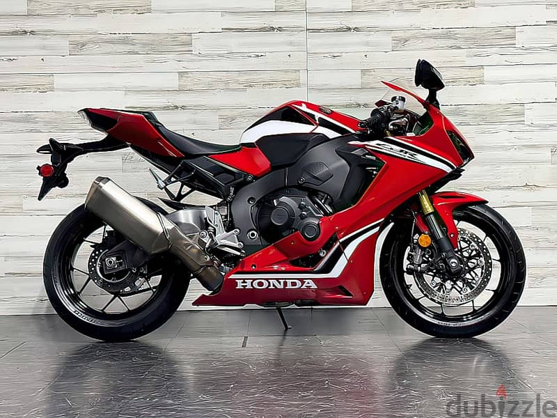 2021 Honda CBR 1000RR (+971561943867) 2