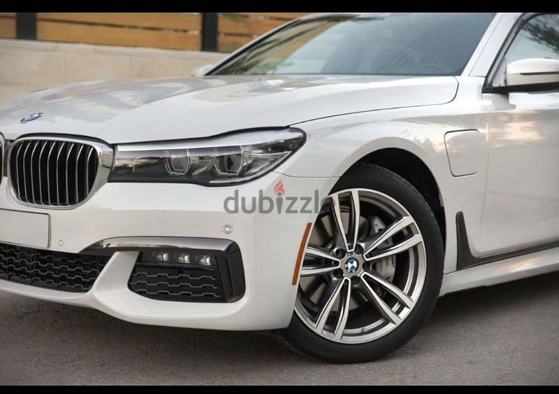 BMW 7-Series 2019 9