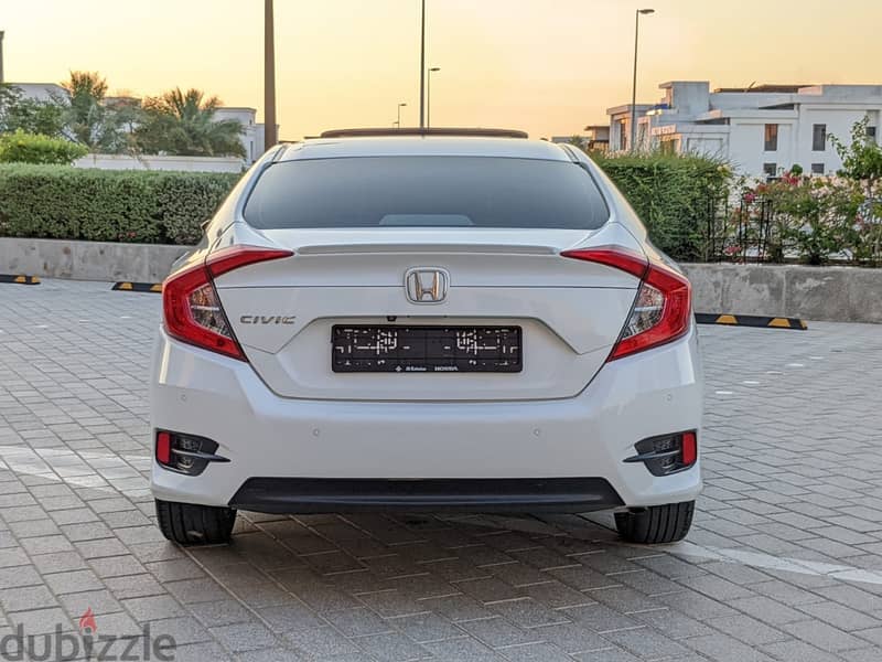 Honda Civic 2022 Sports whatsapp +971559197608 10