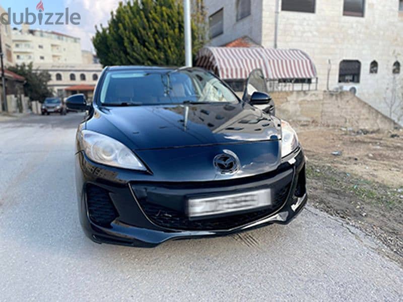 سيارة 2013 3 Mazda zoom للبيع 3