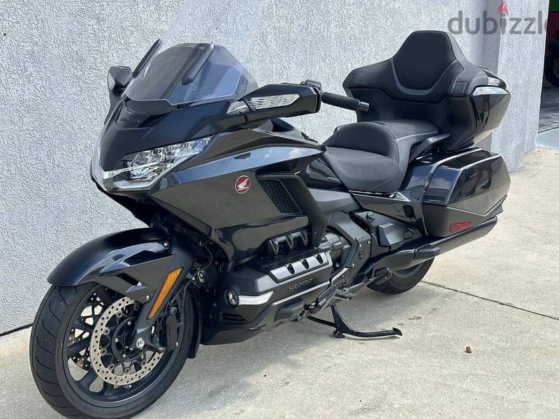 2021 Honda Goldwing Tour DCT Automatic (+971561943867) 2