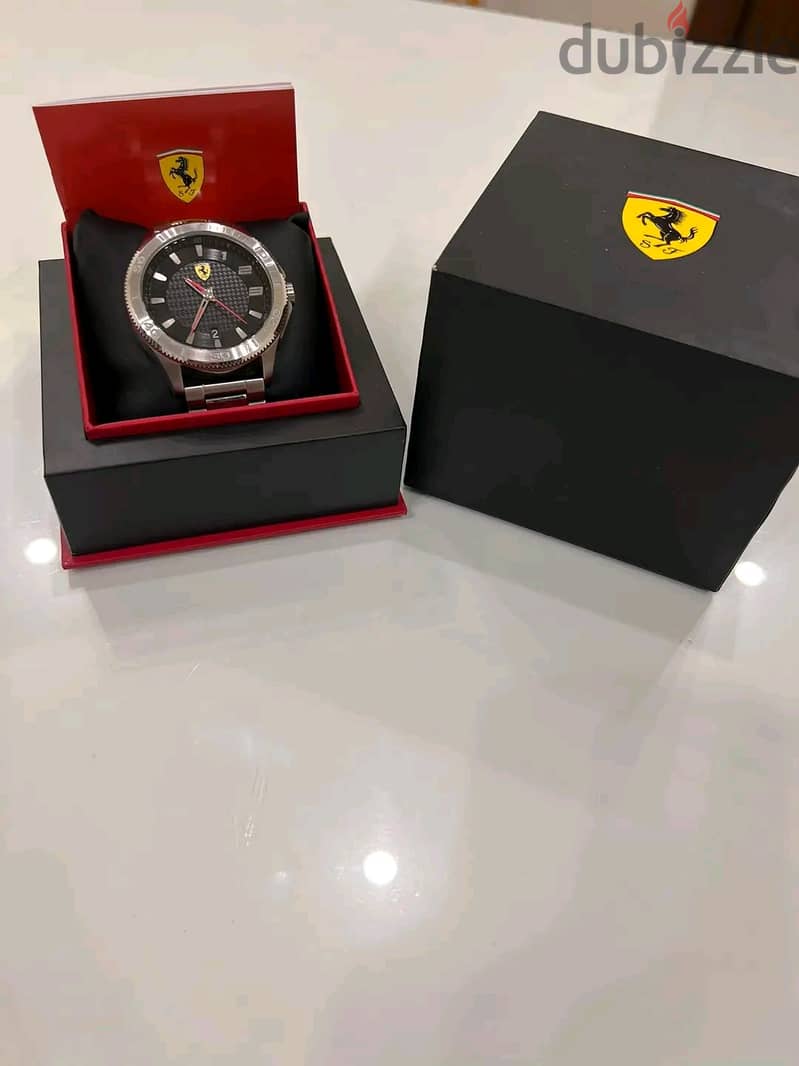 FERRARI عشاق الذوق والفخامة حرق أسعار 1