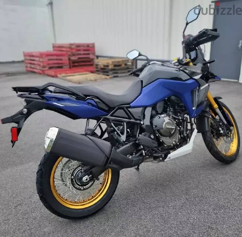 2023 Suzuki V-Strom 800DE adventure (+971561943867) 1