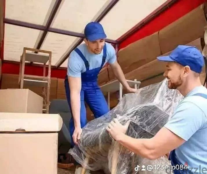 كراتين فارغه للنقل للملابس والزجاج 1