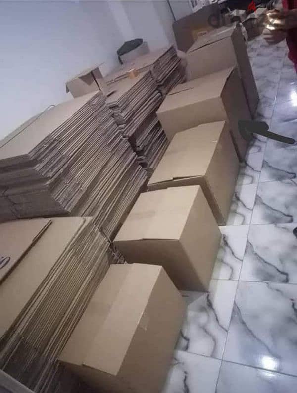 كراتين فارغه للنقل للملابس والزجاج 7