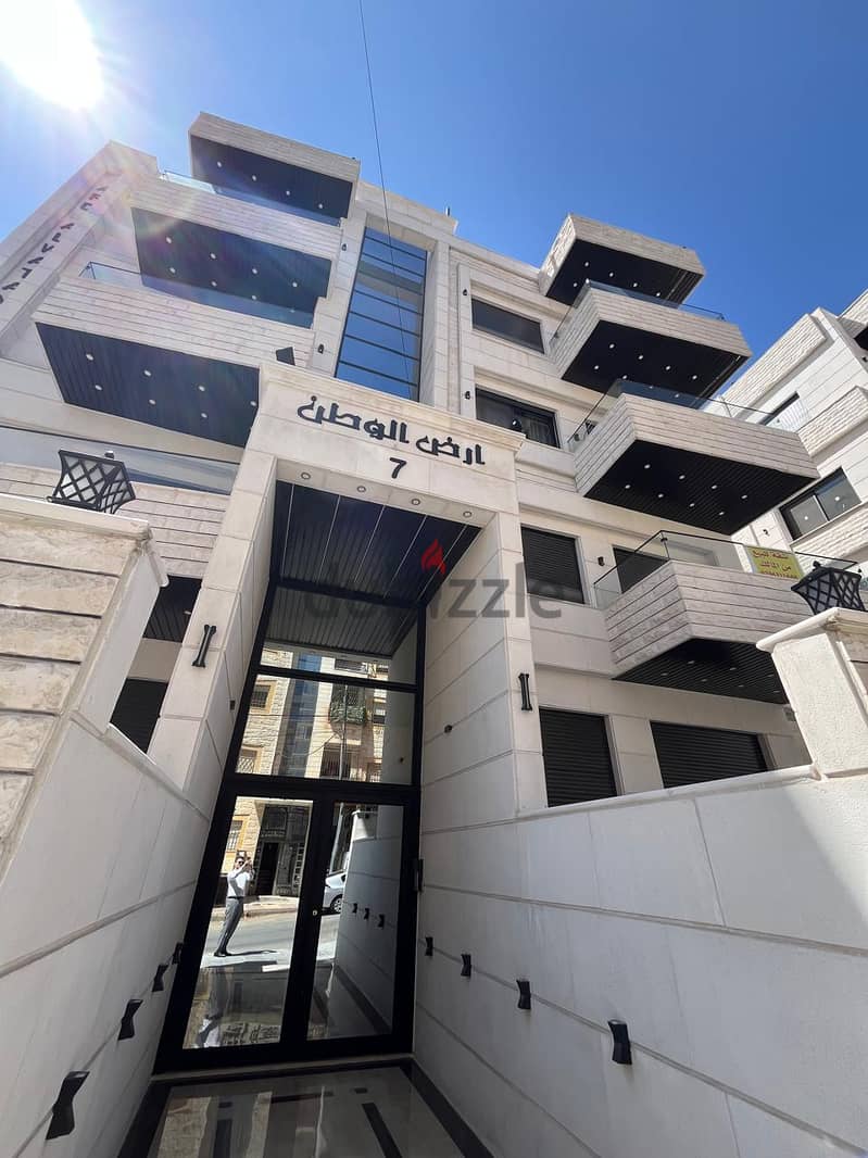 لقطه ارضي في ضاحية الياسمين قرب دوار قرقش تشطيب فخم 11