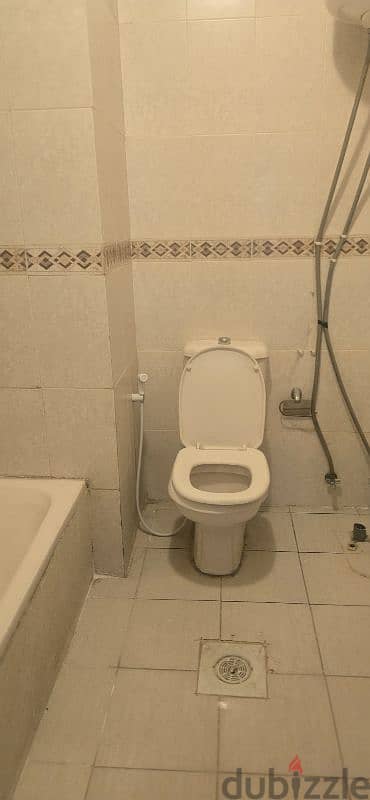 الجاردنز 9