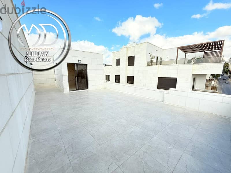 شقة جديدة دوبلكس طابق اخير مع روف للبيع خلدا مساحة 275م مع تراسات 9