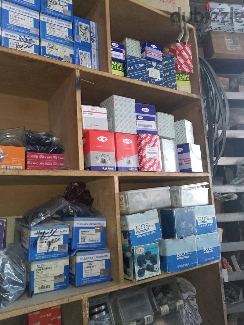 محل قطع غيار سيارات جديد /////////للبيع 1