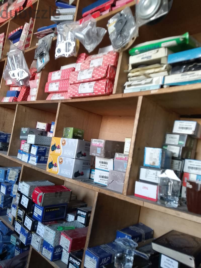 محل قطع غيار سيارات جديد للبيع 7