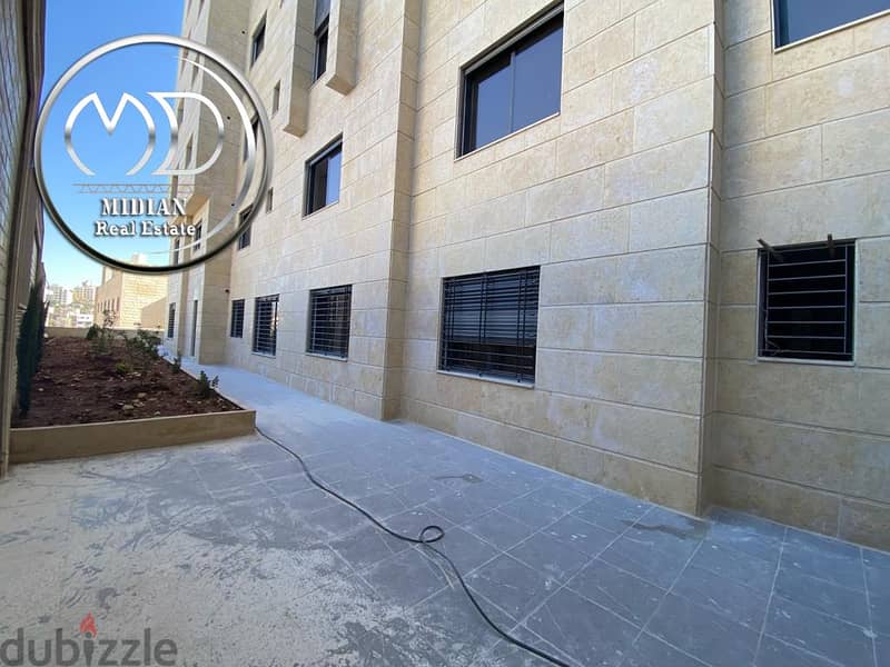 شقة شبه أرضي جديدة للبيع خلدا مساحة 240م مع مسبح و ترس وحديقة 250م تشط 12