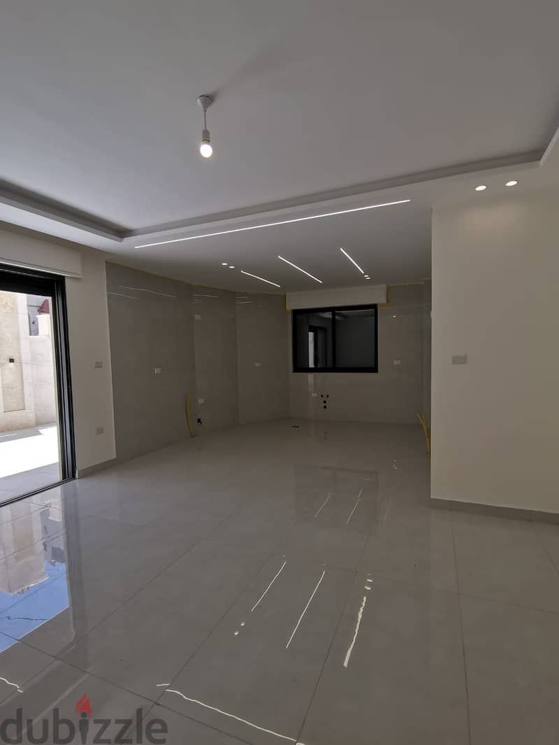 لقطة طابق ارضي مع ترس في ضاحية الرشيد خلف الجامعة الاردنية 18