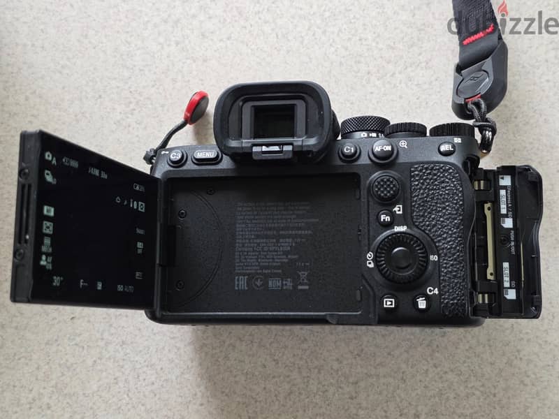 Sony A7 IV + FE 24-70 F2.8  Digital Camera 2