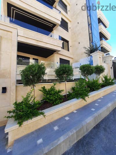 شقة فاخرة بمواصفات راقية. . . ضاحية النخيل