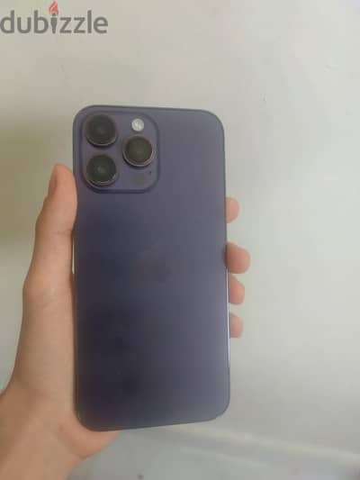 ايفون ١٤ برو ماكس esim