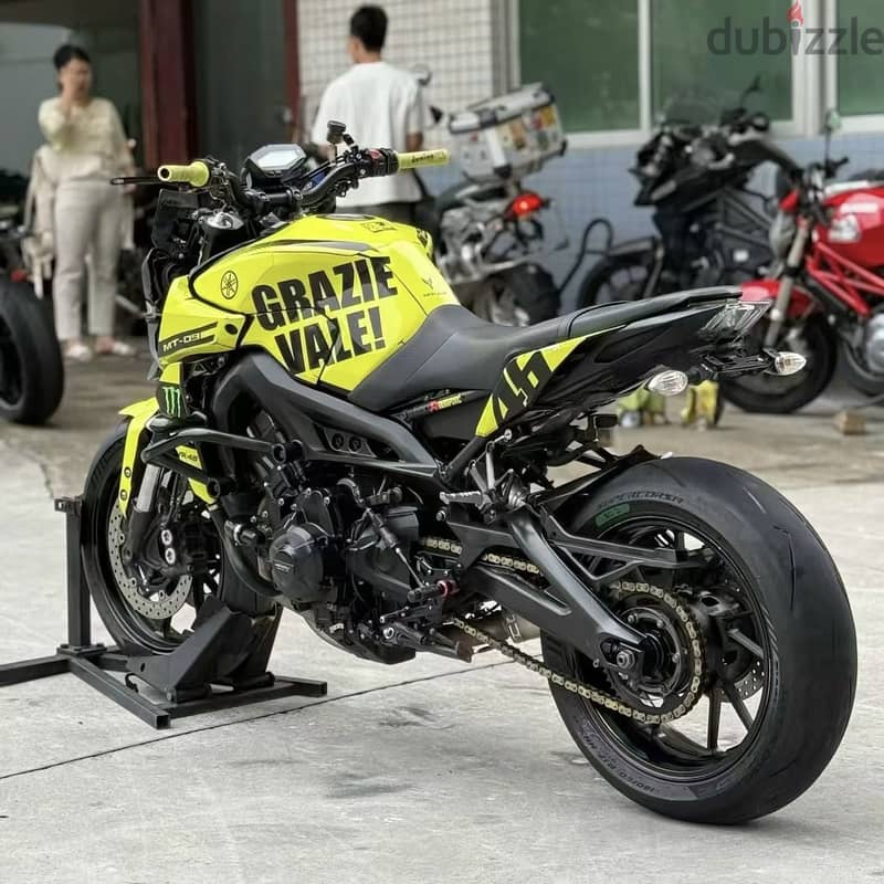 Yamaha MT-09 890CC Second Hand Gasoline Street Bike Powerful Naked Spo 1