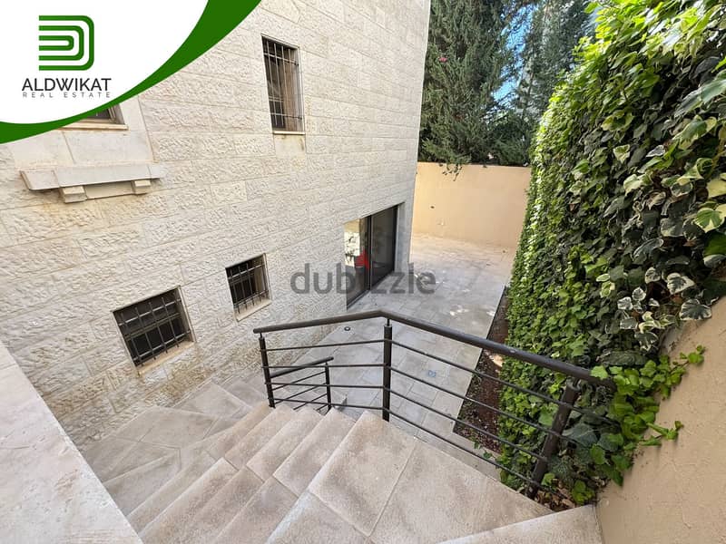 فيلا مستقلة للبيع أو للأجار في الكرسي مساحه الأرض 518 م والبناء 533 م 2
