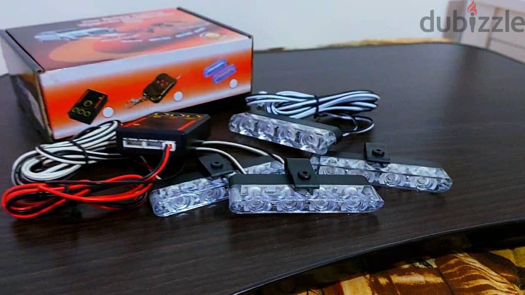 ضوء تنبيهي ١٢ فولت احمر ازرق 12v red blue strobe lights 3