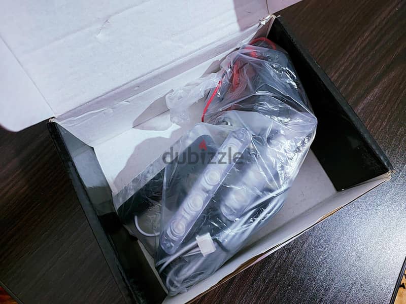 ضوء تنبيهي ١٢ فولت احمر ازرق 12v red blue strobe lights 4