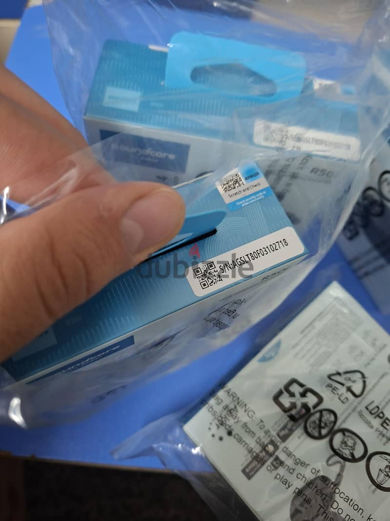 سماعه Anker R50i جديده بكرتونتها 14 شامل توصيل 3
