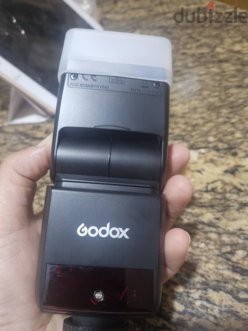 للبيع فلاش Godox v350f 5