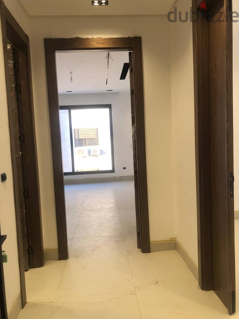 شقق ملوكية فاخرة للبيع في عبدون كريدور عبدون مساحات 275م 19