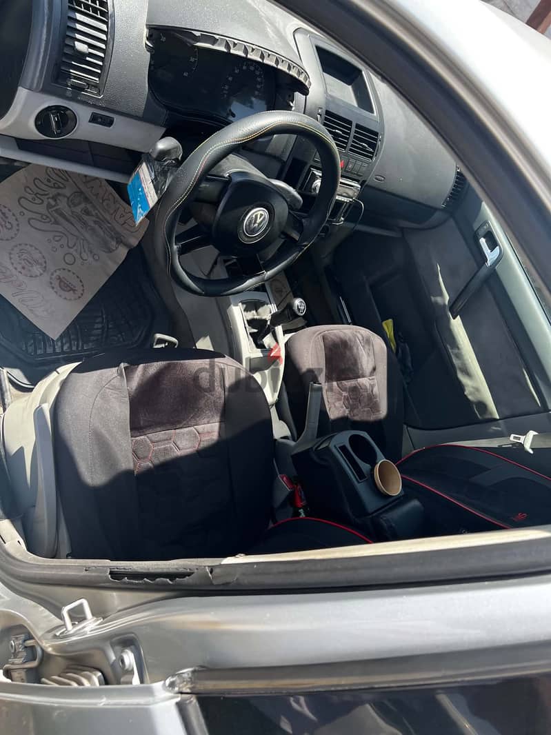 Volkswagen Polo 2002 1